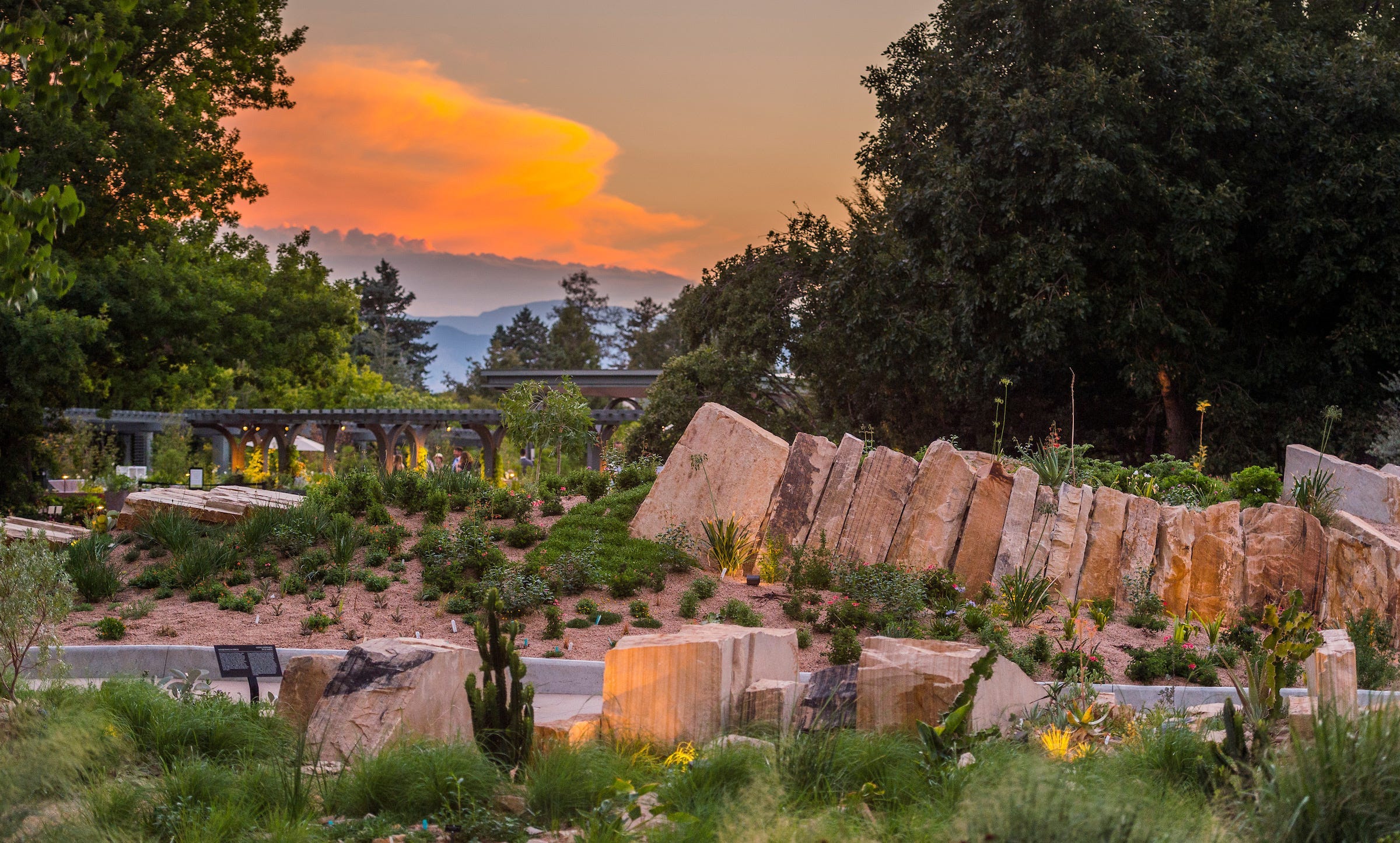 These gorgeous gardens across the U.S. are ready to transport you to faraway lands These gorgeous gardens across the U.S. are ready to transport you to faraway lands