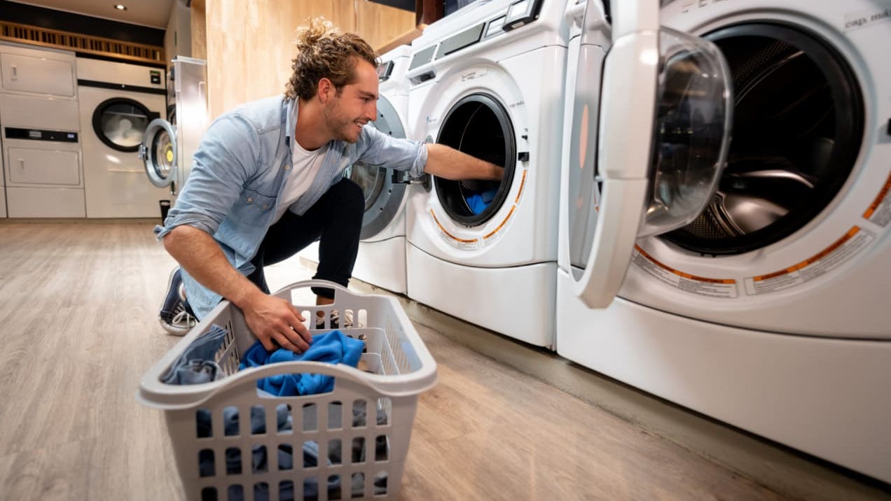 how-to-do-laundry-in-a-shared-space-or-laundromat