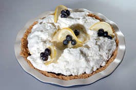 Lemon-blueberry cream pie