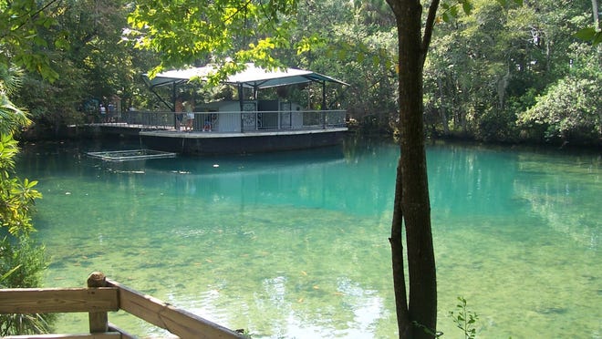 21. Homosassa Springs, Florida     • Median home value:  $83,300     • Homes worth less than $100,000:  62.4% -- 19th highest in Florida     • Median household income:  $40,870 -- 381st highest in Florida     • 5-year pop. change:  +3.6% -- 305th highest in Florida     • Population:  13,478 -- 267th highest in Florida    ALSO READ: Cities Where Home Values Are Rising the Fastest