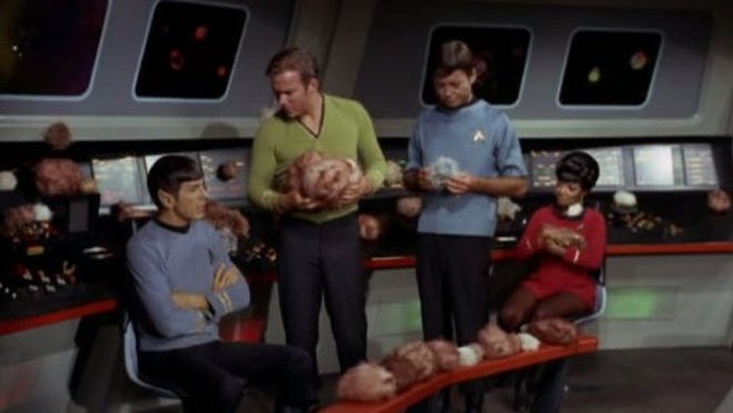'Star Trek' actor William Shatner pays tribute 4 Long before the ever-expanding franchise, there was the original sci-fi series starring William Shatner, Leonard Nimoy, DeForest Kelley, Nichelle Nichols.