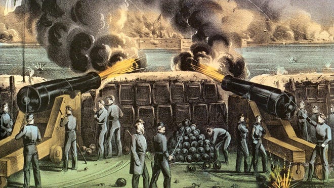 40. Güney Karolina • Olay: Fort Sumter'a Saldırı • Yıl: 1861 • Yer: Charleston Limanı Yedi eyalet Birlikten ayrıldığını ilan ettikten sonra, Konfederasyon hükümeti ve mevcut ABD hükümeti Güney'in kime ait olduğu konusunda çatıştı.  Başkan Abraham Lincoln, Güney Carolina'daki Fort Sumter'daki Birlik güçlerini ikmal etmek istedi, ancak Konfederasyon güçleri malzemeleri geri çevirdi.  Aylar sonra, Nisan 1861'de Konfederasyon Generali Bgt Beauregard, adamlarına kaleye ateş açmalarını emretti.  Birlik birliklerinin cephaneleri hızla tükendi ve Fort Sumter'ı teslim etmek zorunda kaldılar.  Çatışmada hiç kimse ölmese de, savaş bir iç savaşın başlangıcı oldu.  Ayrıca Okuyun: Her Eyaletteki En İyi Fuar, Festival veya Etkinlik