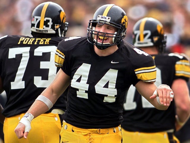 Hawkeyes Football Photos Of The Tight Ends To Play For Kirk