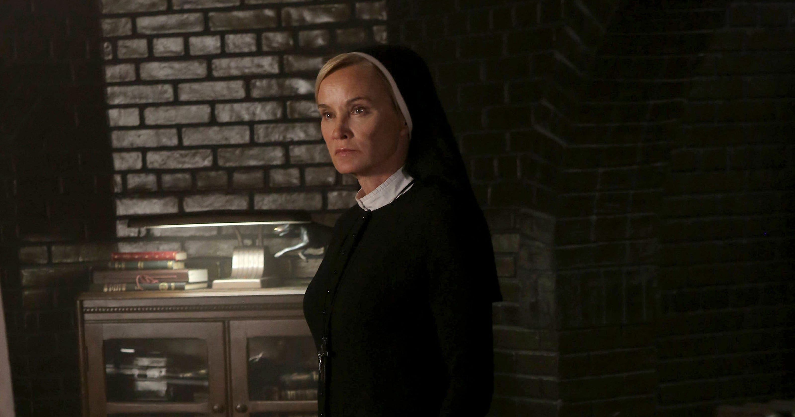 FX gives 'American Horror Story' a third installment