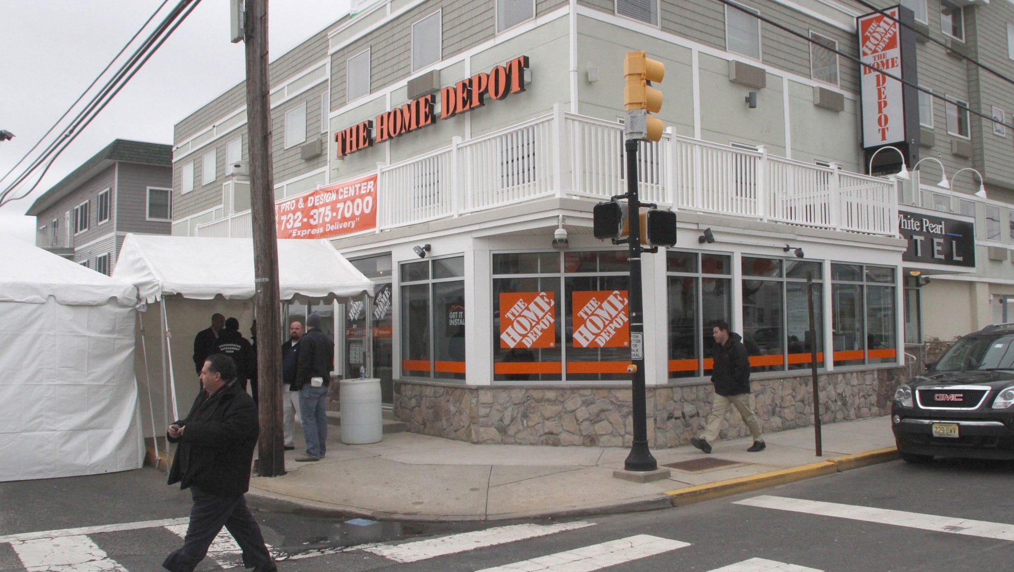 Sandy spurs Home Depot to open N.J. satellite store