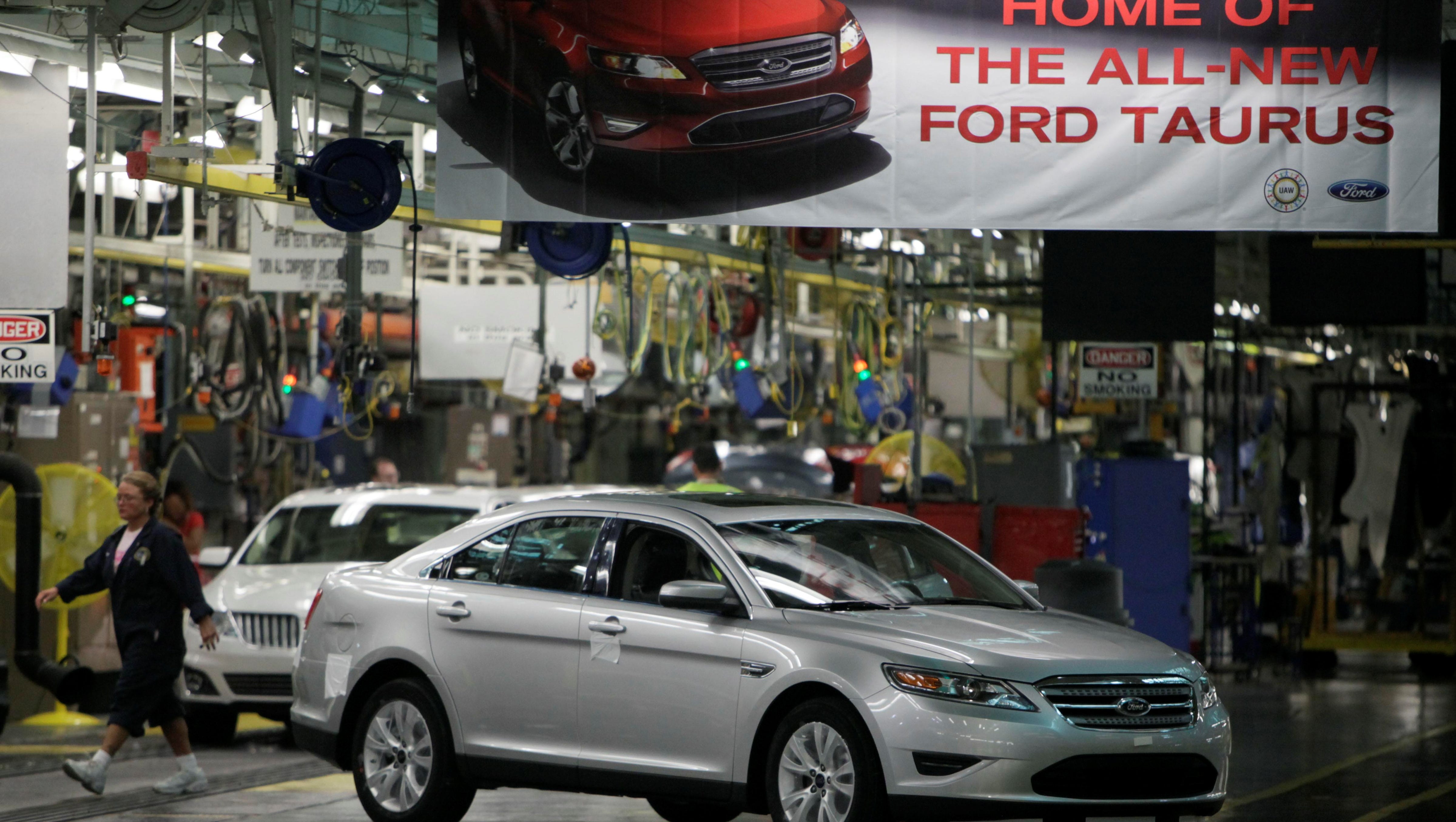 lawsuit older fords can suddenly speed up lawsuit older fords can suddenly speed up