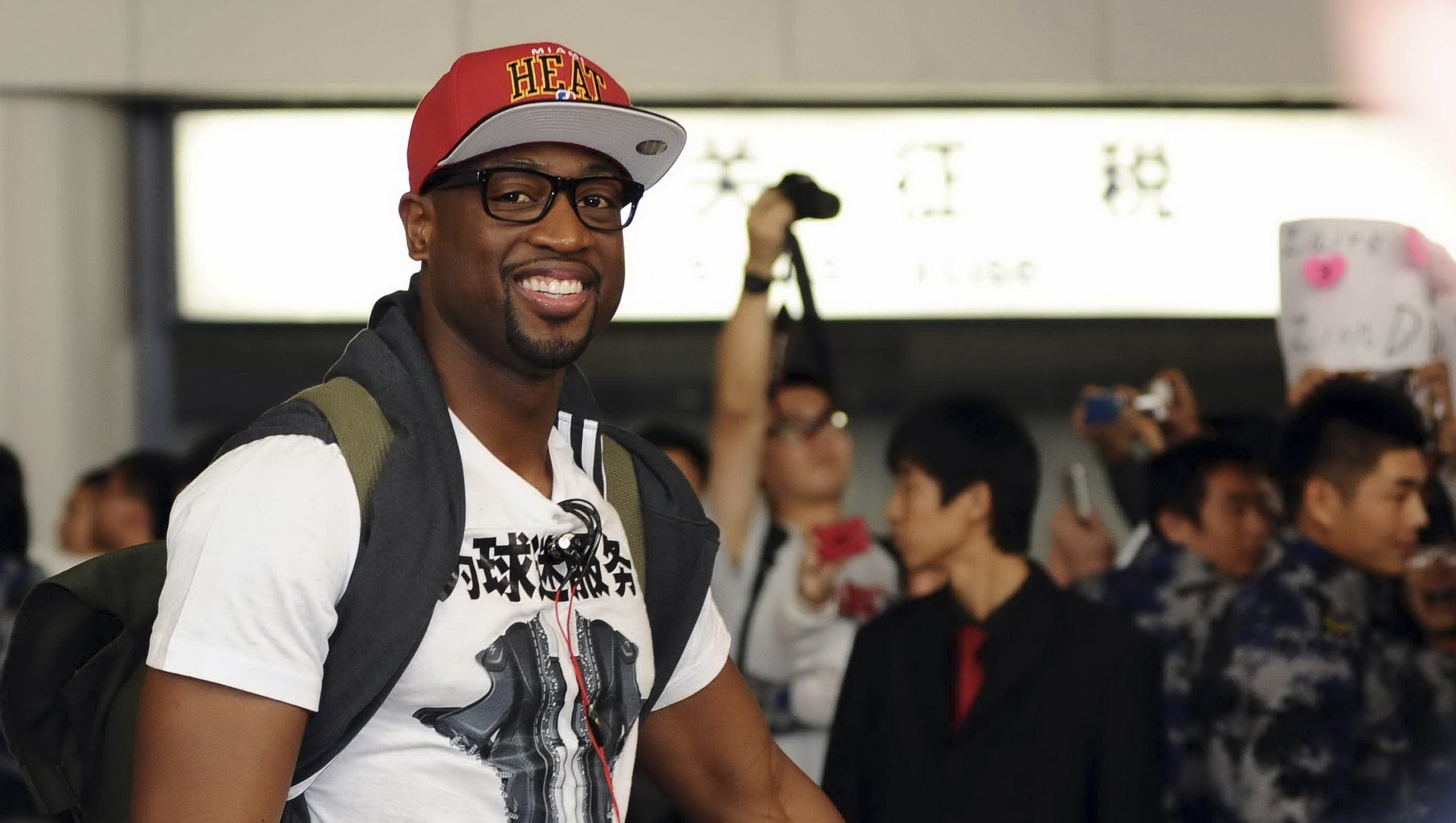 dwyane wade li ning contract