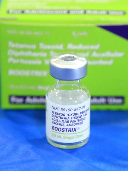 Panel Pregnant women, get whooping cough shot