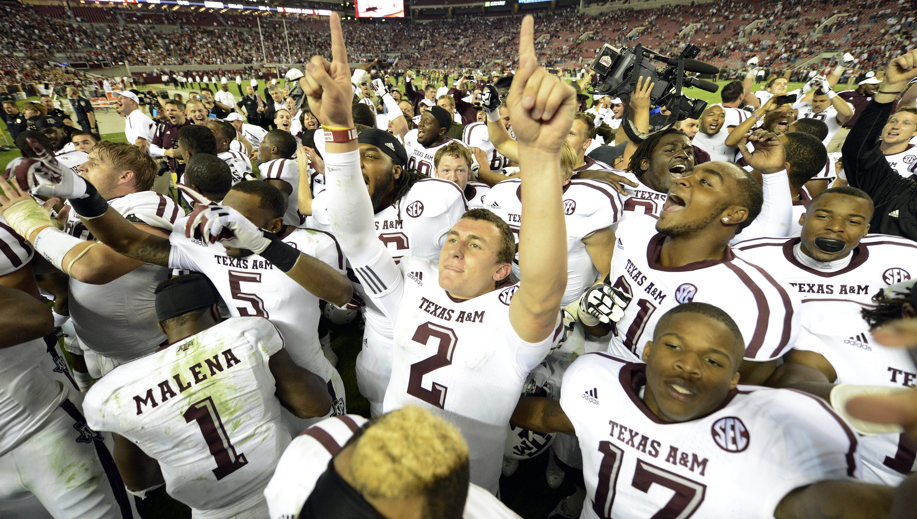 Texas A M Pulls Stunning Upset Of No 1 Alabama