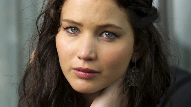 Jennifer Lawrence Goes For Gold In Silver Linings