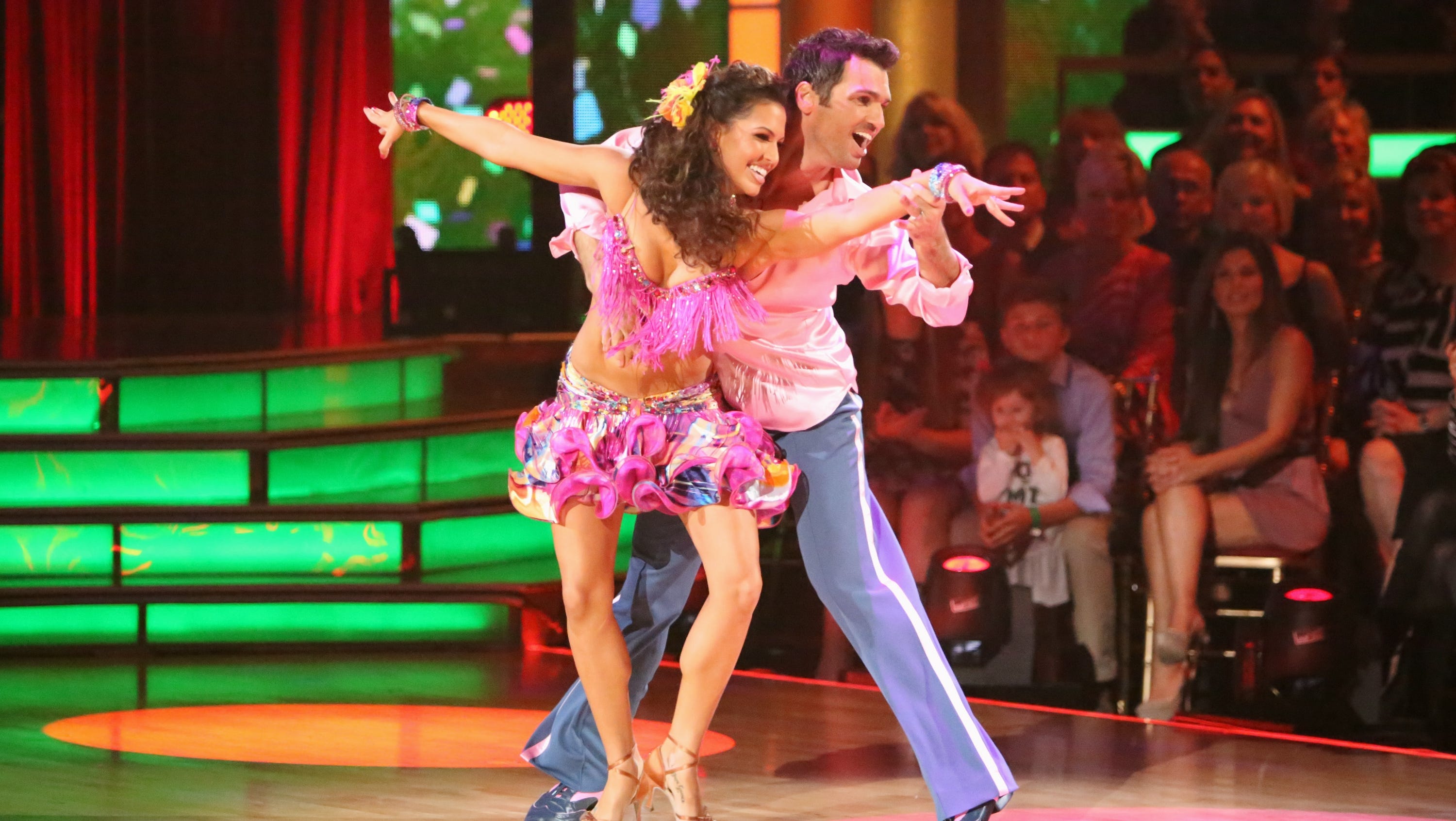 Dancing With The Stars Final Three Go All Out