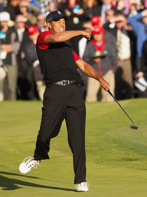 Tiger Woods wins the 2011 Chevron World Challenge.