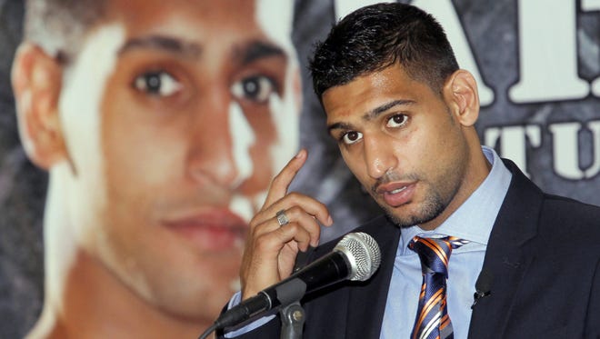 Amir Khan will fight Carlos Molina Saturday night on Showtime from the Los Angeles Sports Arena.