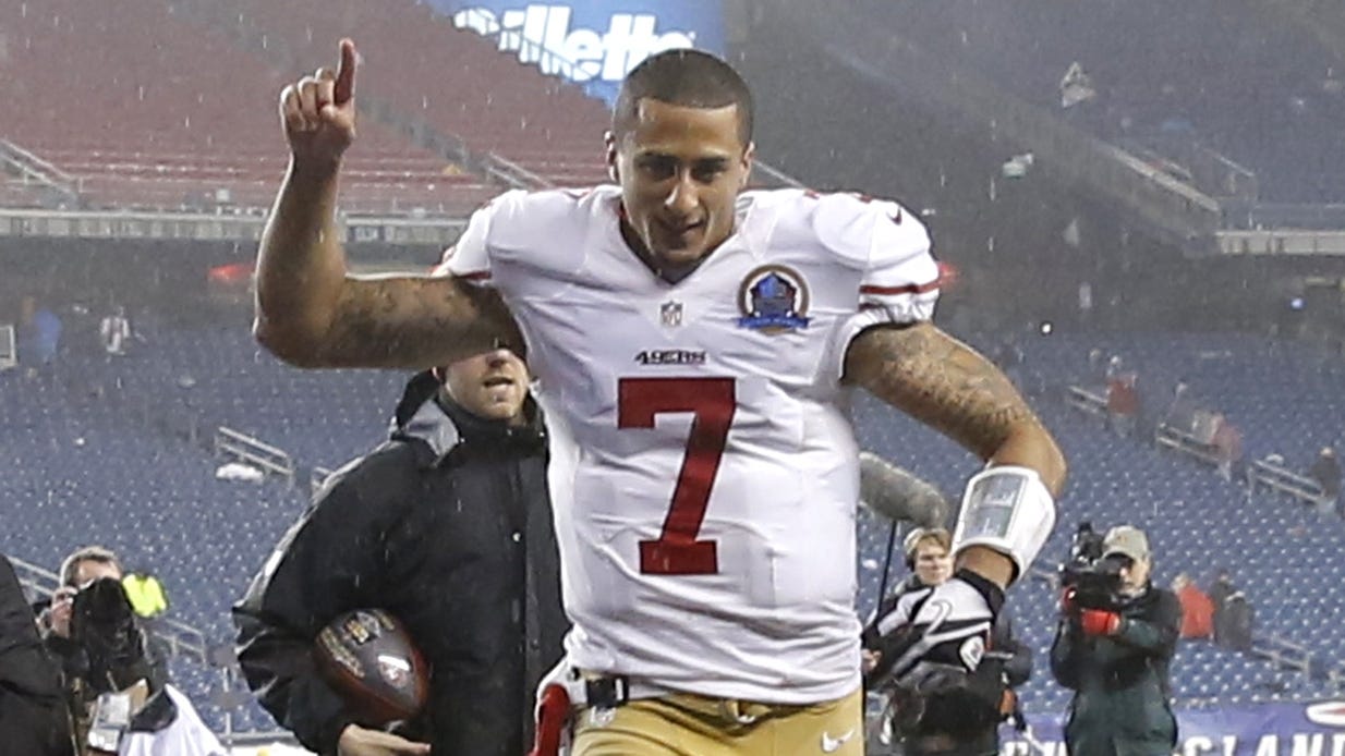 Colin Kaepernick rises to occasion as 49ers top Patriots