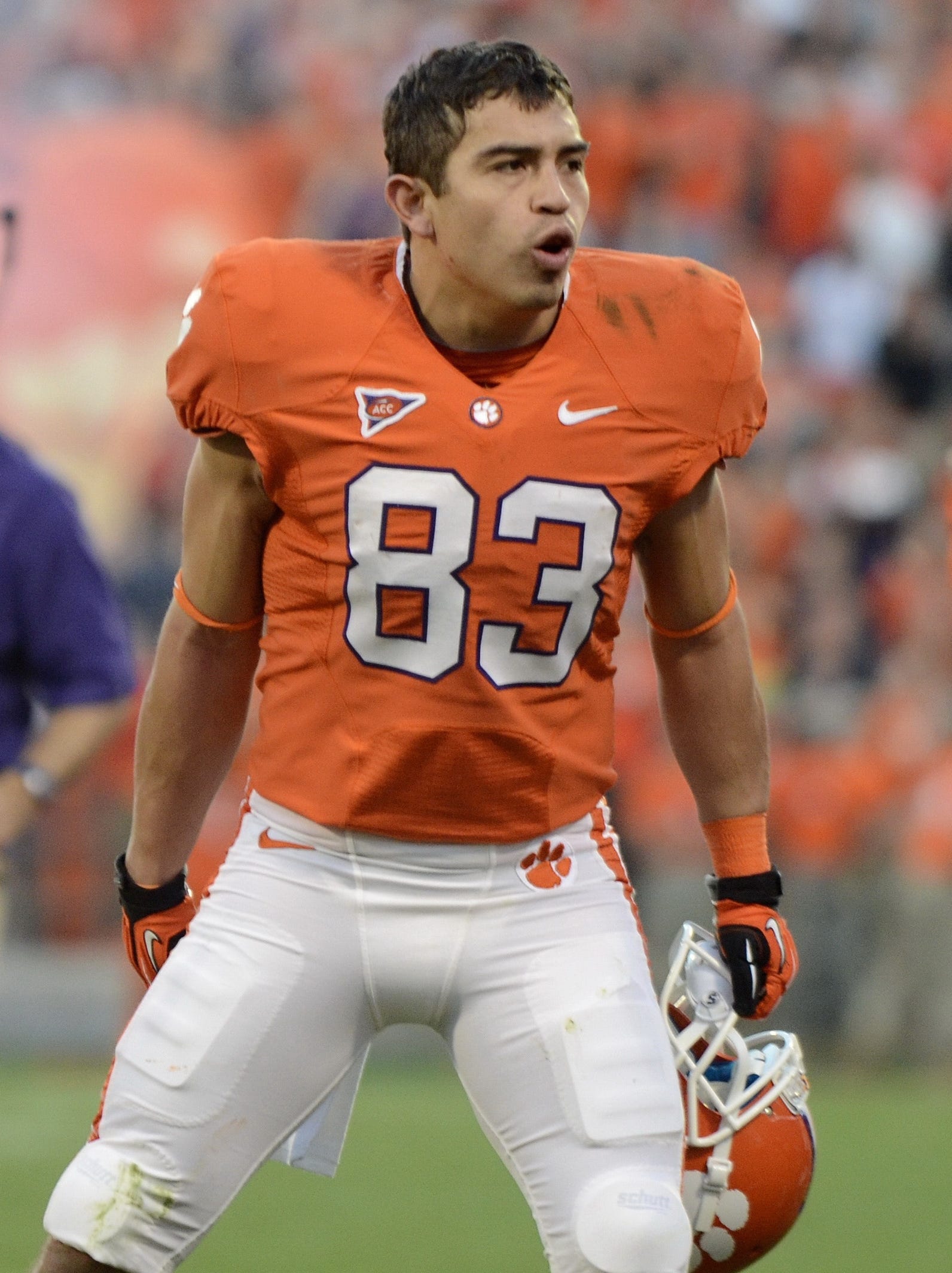 Clemson Freshman War Vet Honored With Fwaa Courage Award