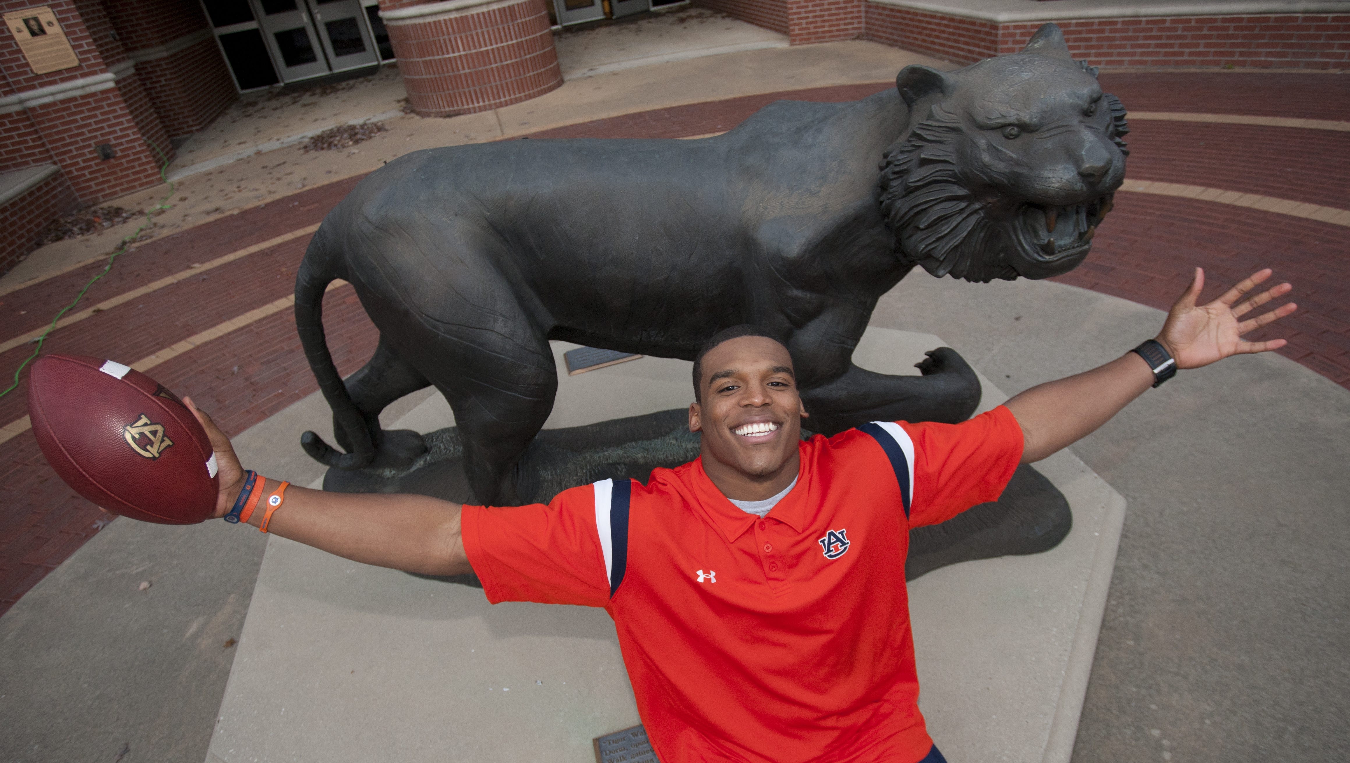 Panthers' Cam Newton enrolls for classes at Auburn