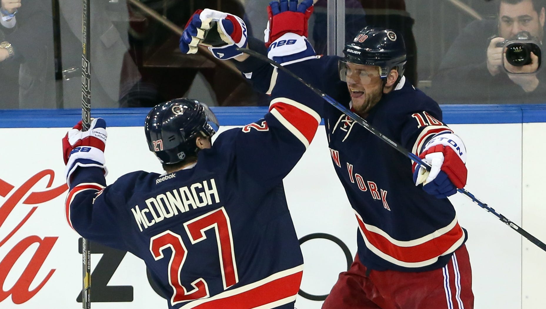 Marian Gaborik hat trick gives Rangers 