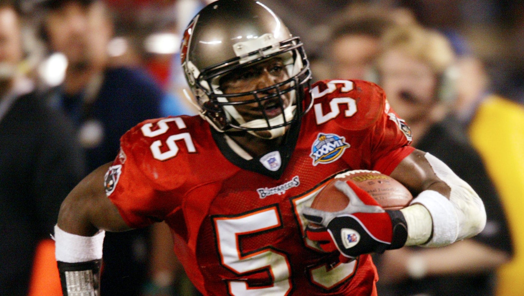 buccaneers super bowl jersey