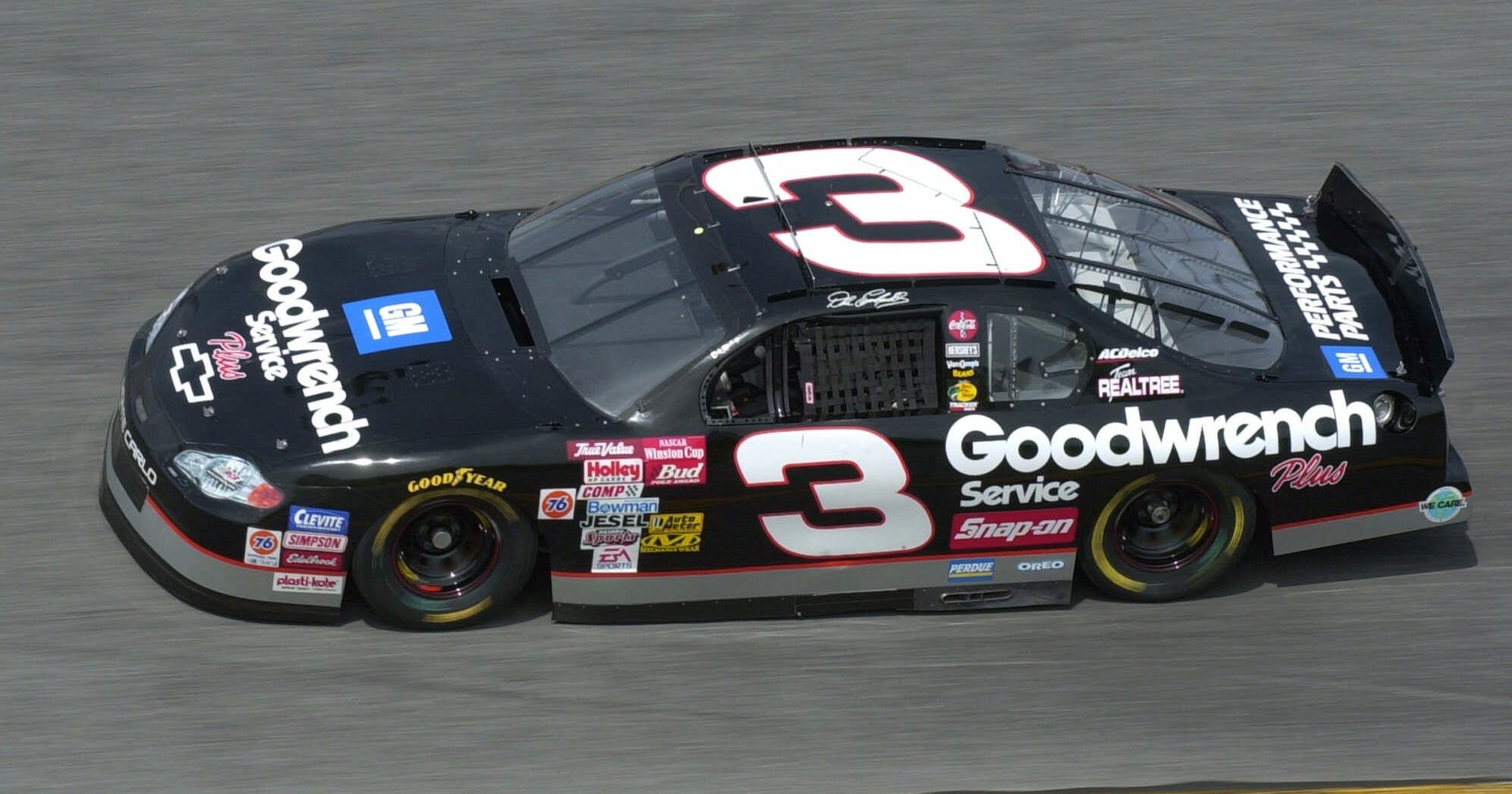 Is it time for fans to see the legendary No. 3 again?