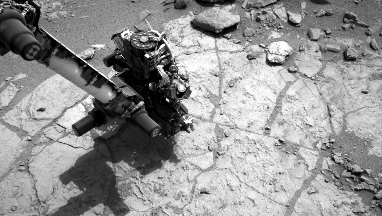 Curiosity rover completes 1st drill into Mars rock