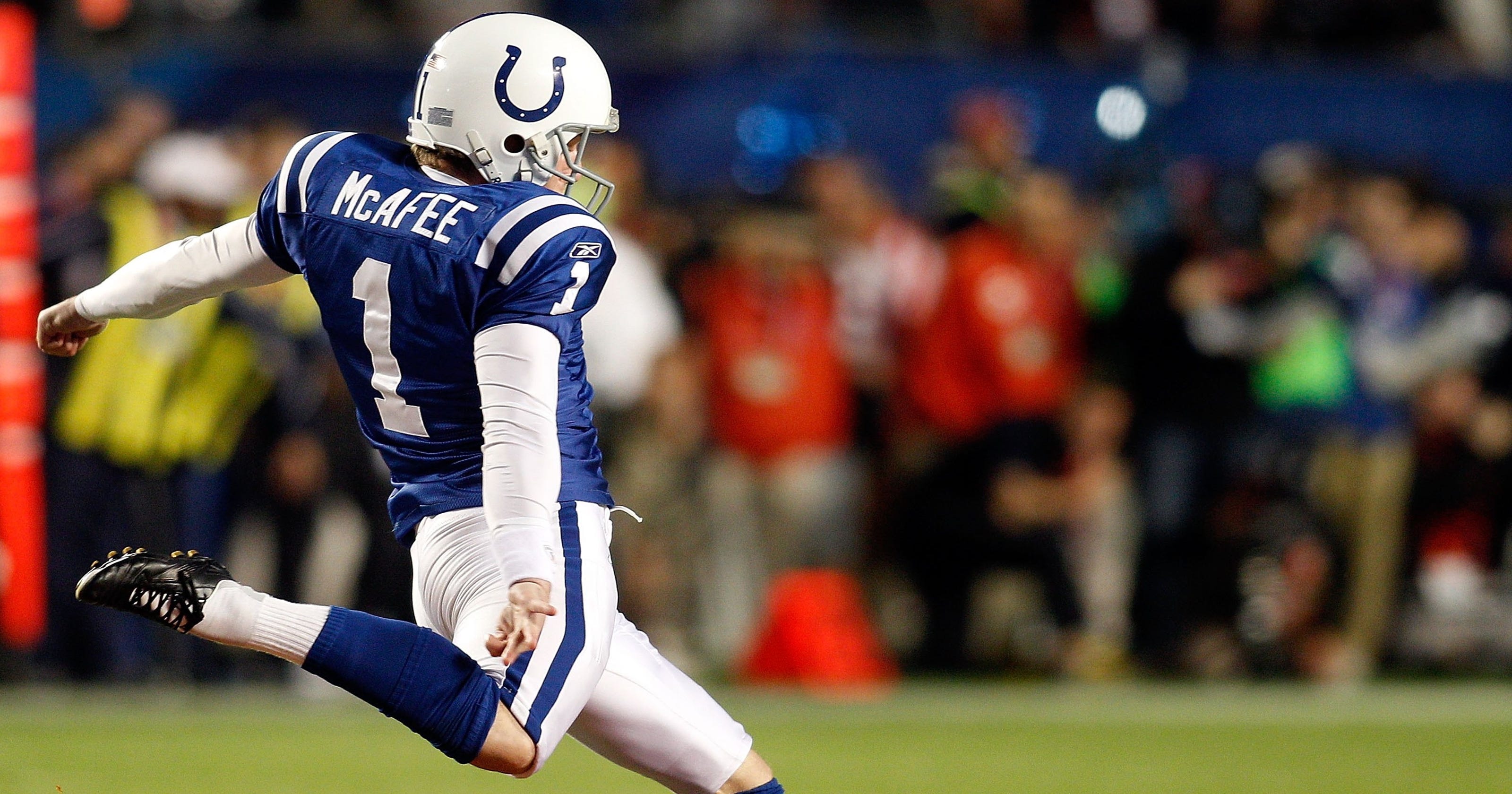 Colts punter Pat McAfee gets franchise tag