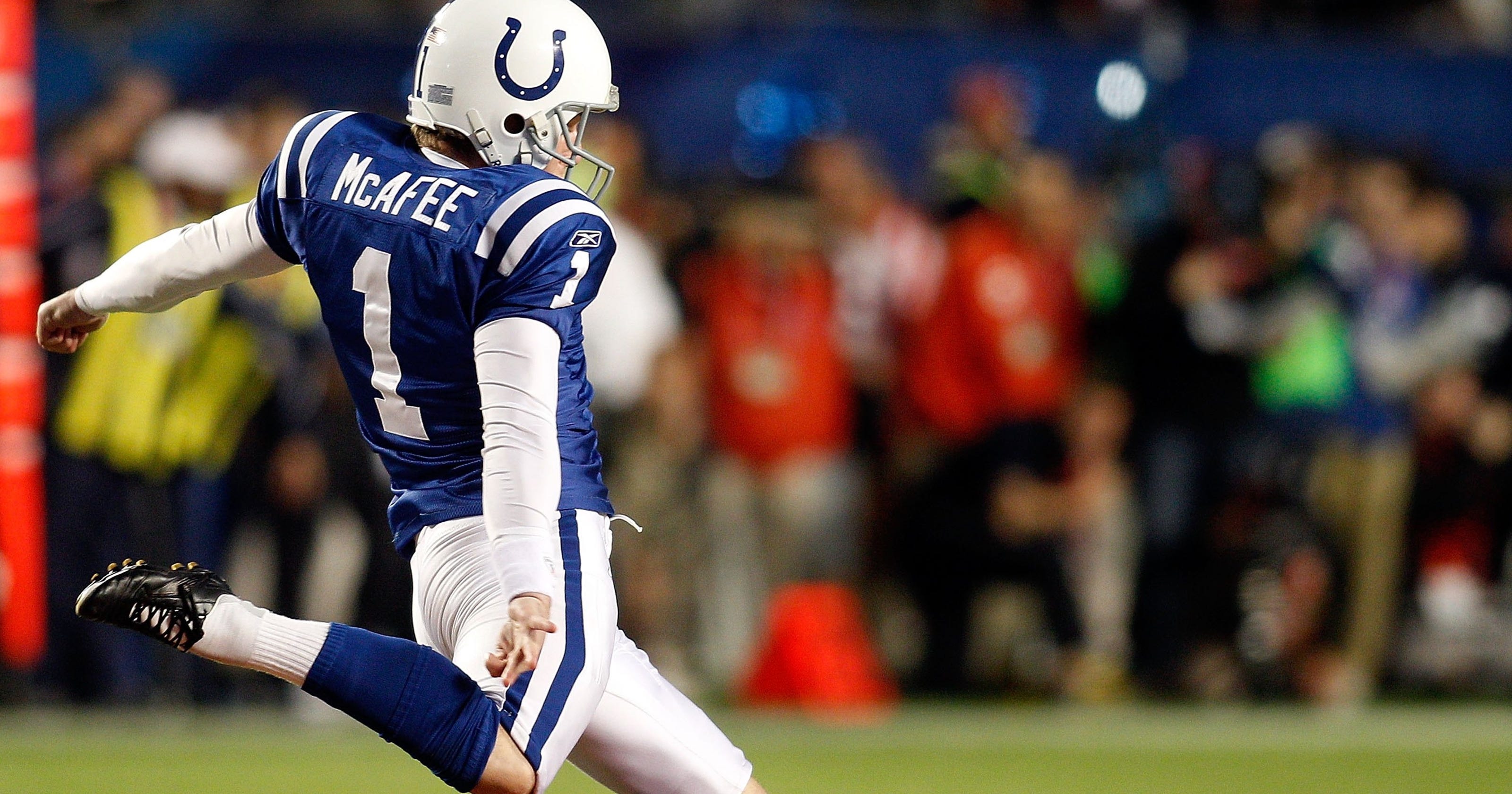 Colts punter Pat McAfee gets franchise tag