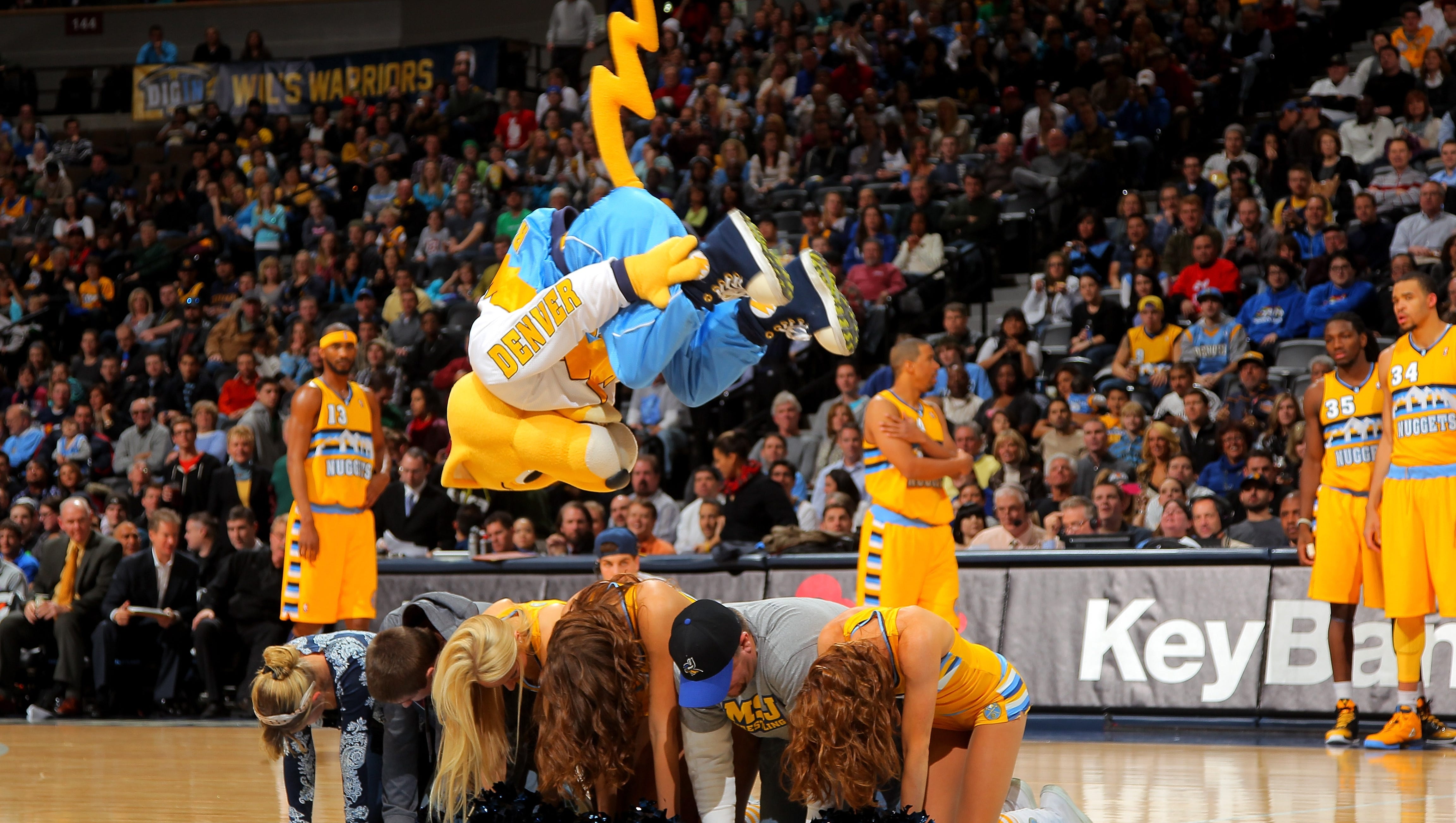 Nuggets taking advantage of air