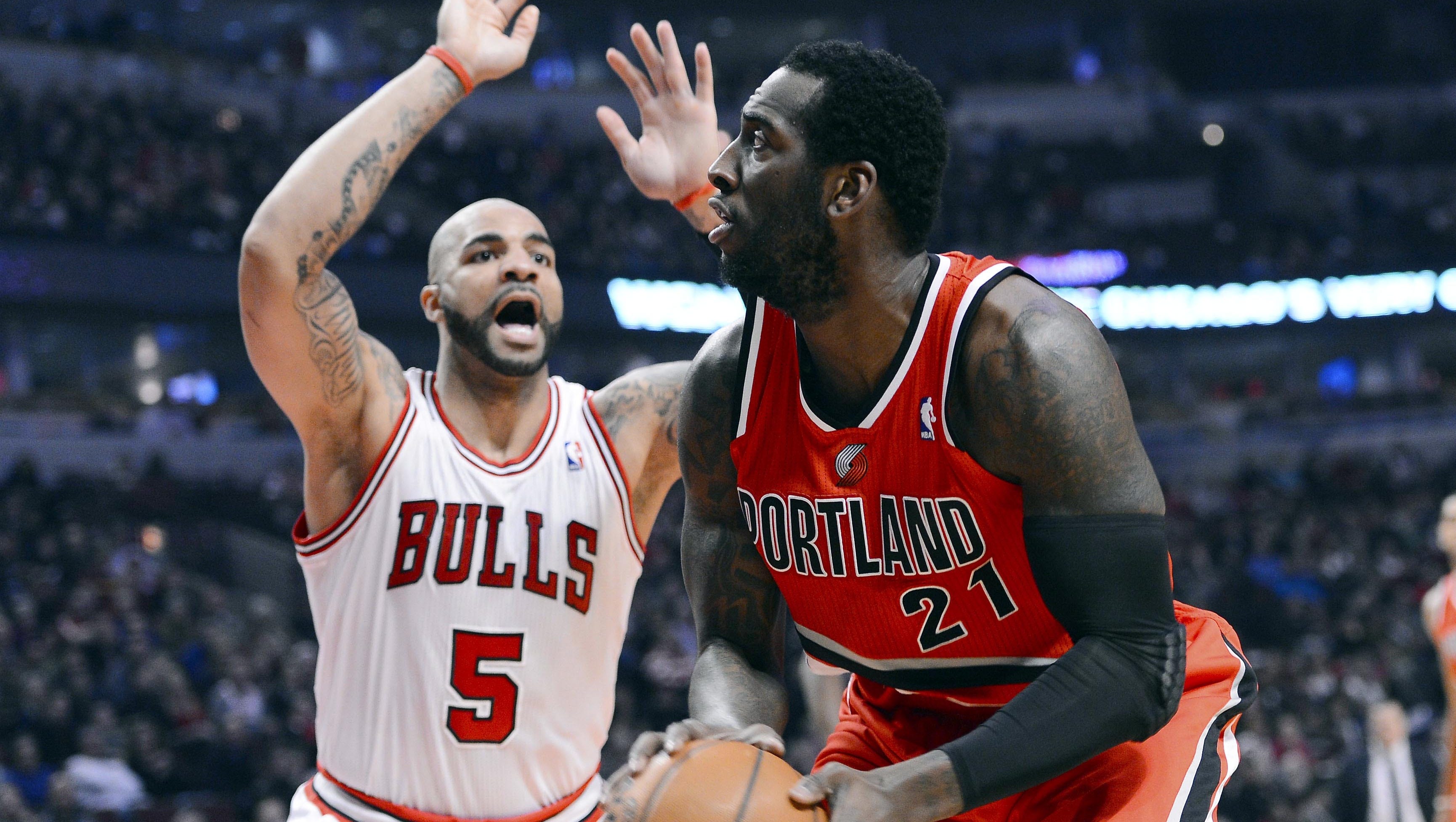 Lamarcus Aldridge Lifts Trail Blazers Past Bulls