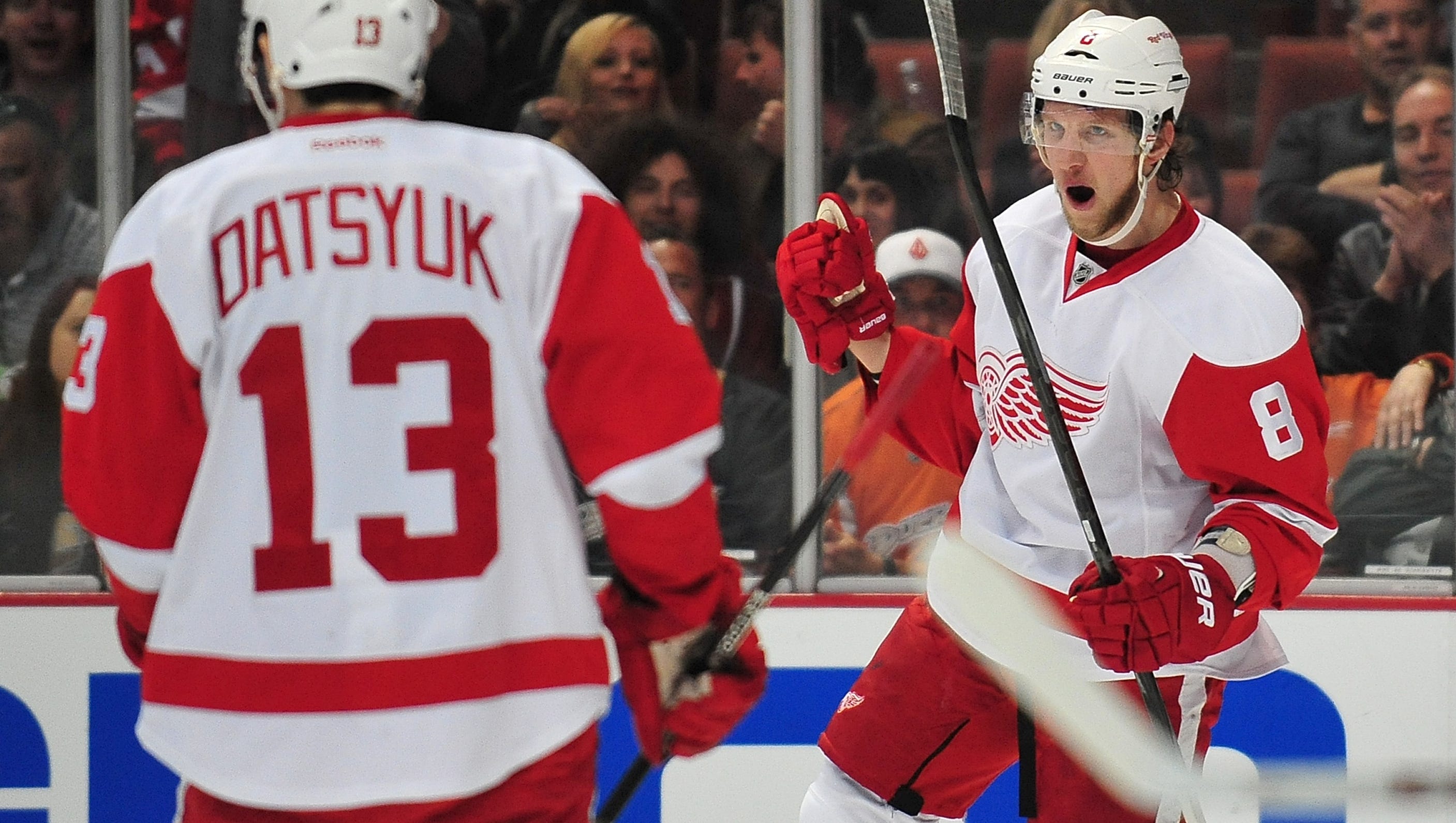 hat trick leads Red Wings past Ducks