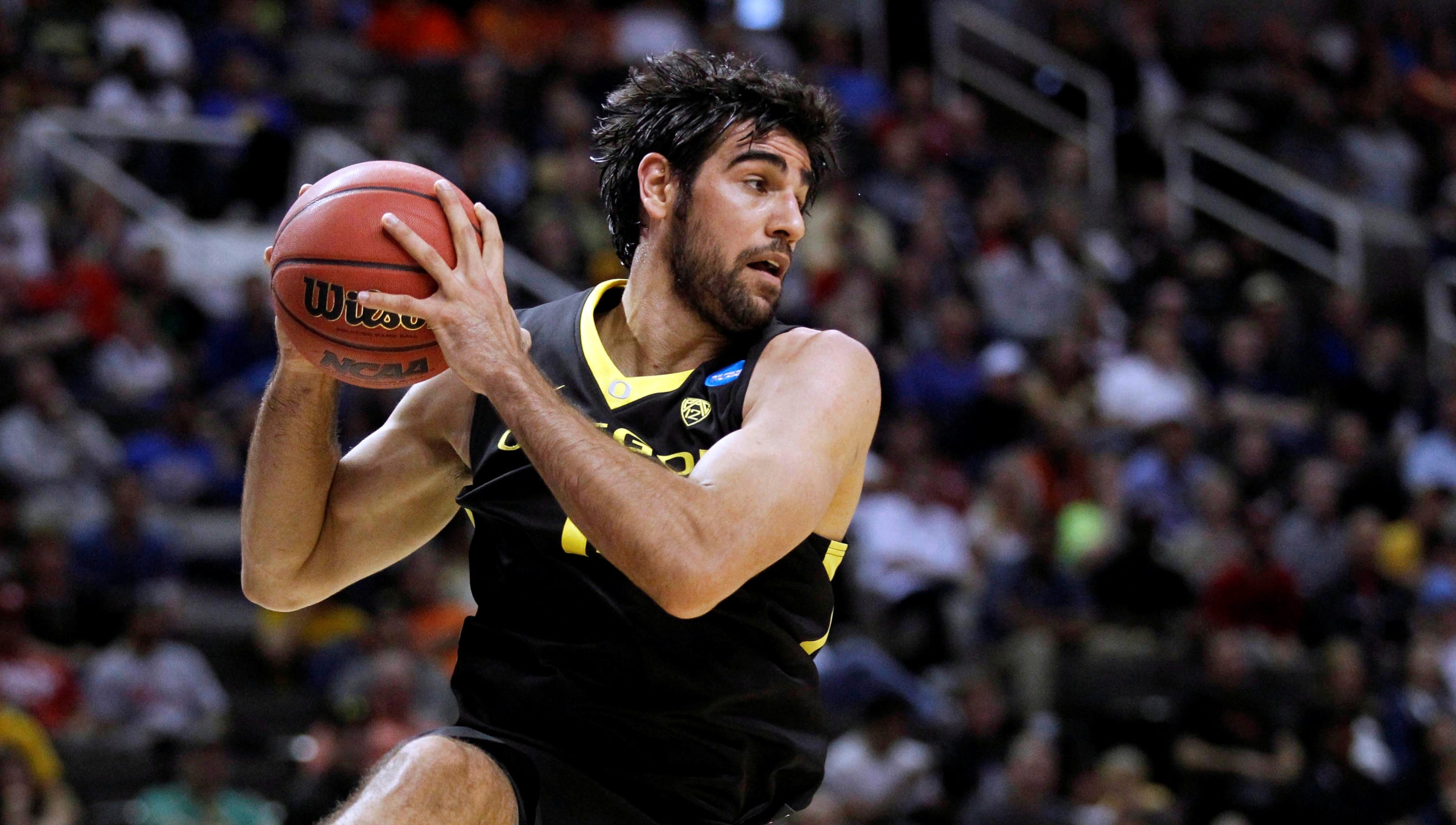 Arsalan Kazemi obstacles to power Oregon Ducks