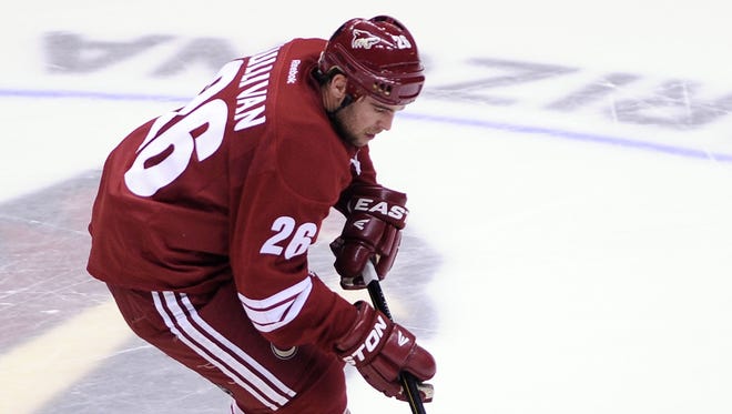 Phoenix Coyotes center Steve Sullivan will be appearing in his 1,000th career game.