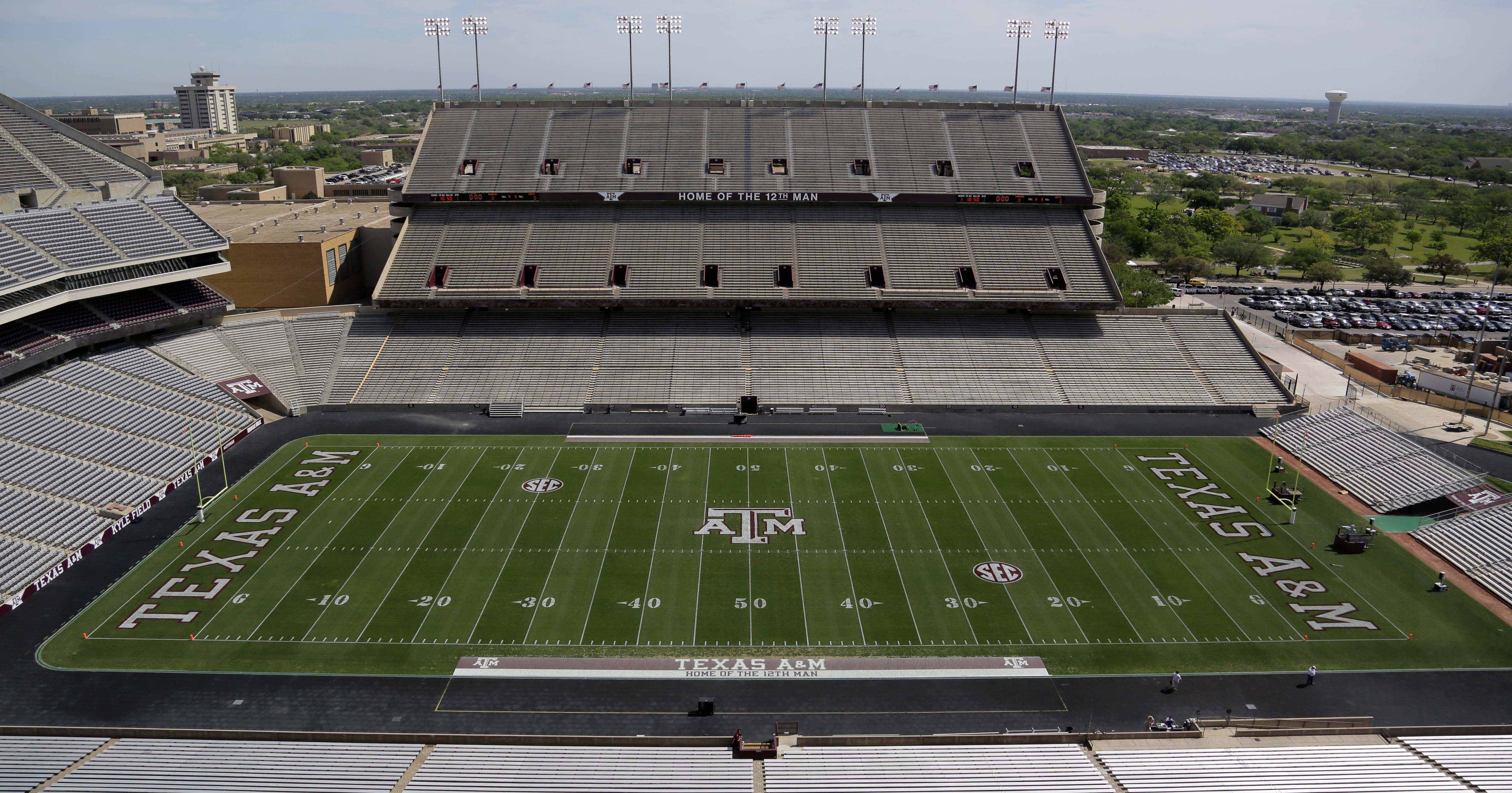 Texas A&M's Kyle Field to hold 102,500, most in SEC