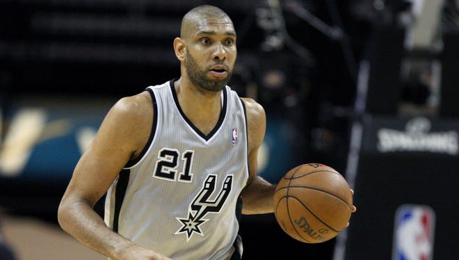 Spurs forward Tim Duncan and his wife, Amy, are divorcing, the team confirmed.