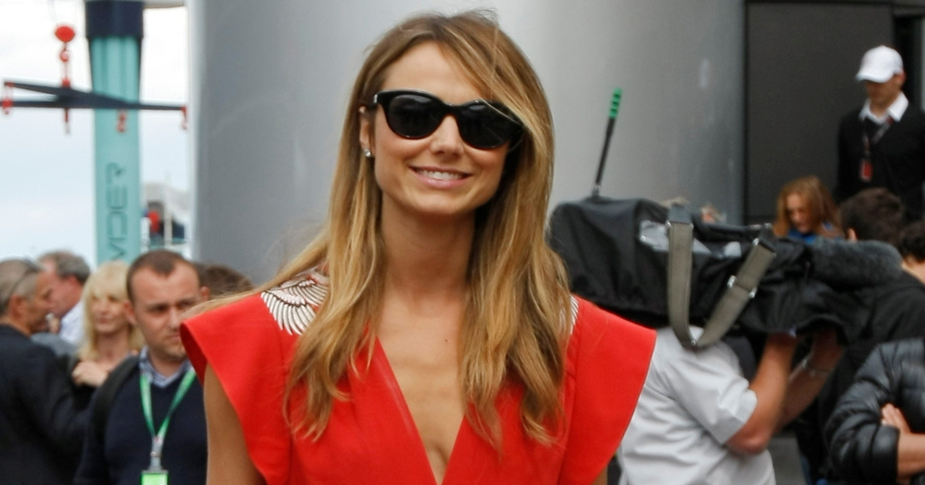 Stacy Keibler romps a romper 'malfunction'
