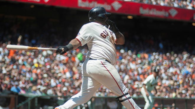 San Francisco Giants third baseman Pablo Sandoval hit an RBI single in his team's four-run sixth inning.
