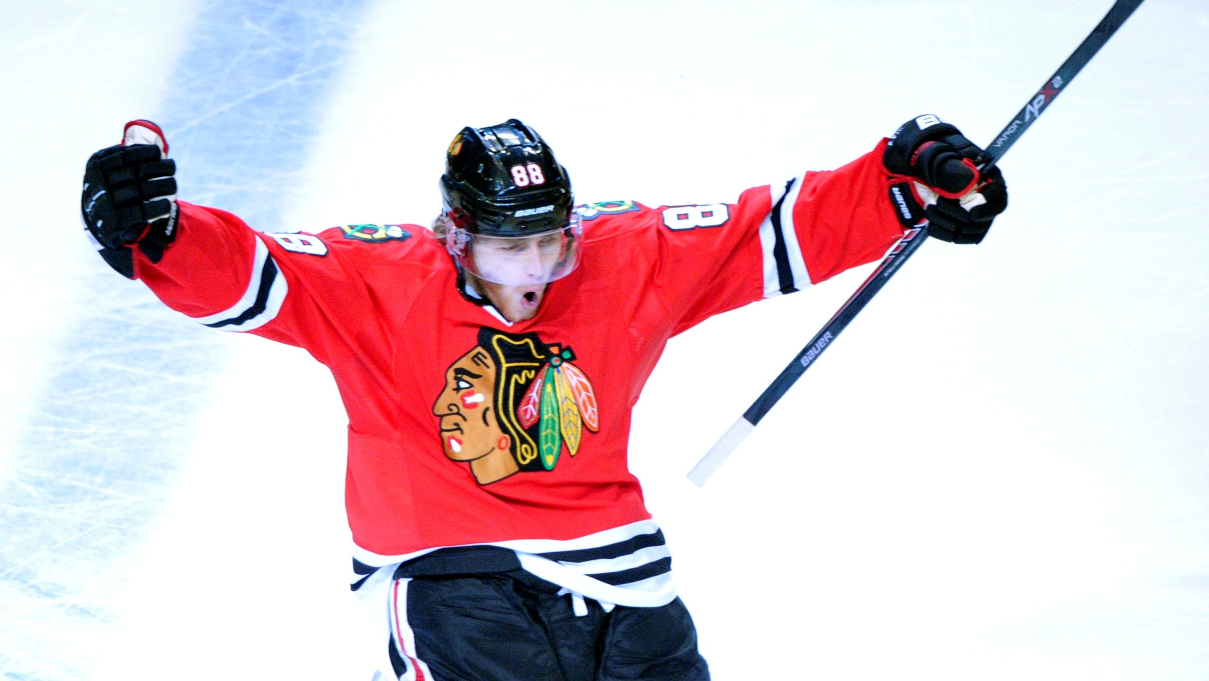 Kane's OT goal sends Blackhawks to Cup Final