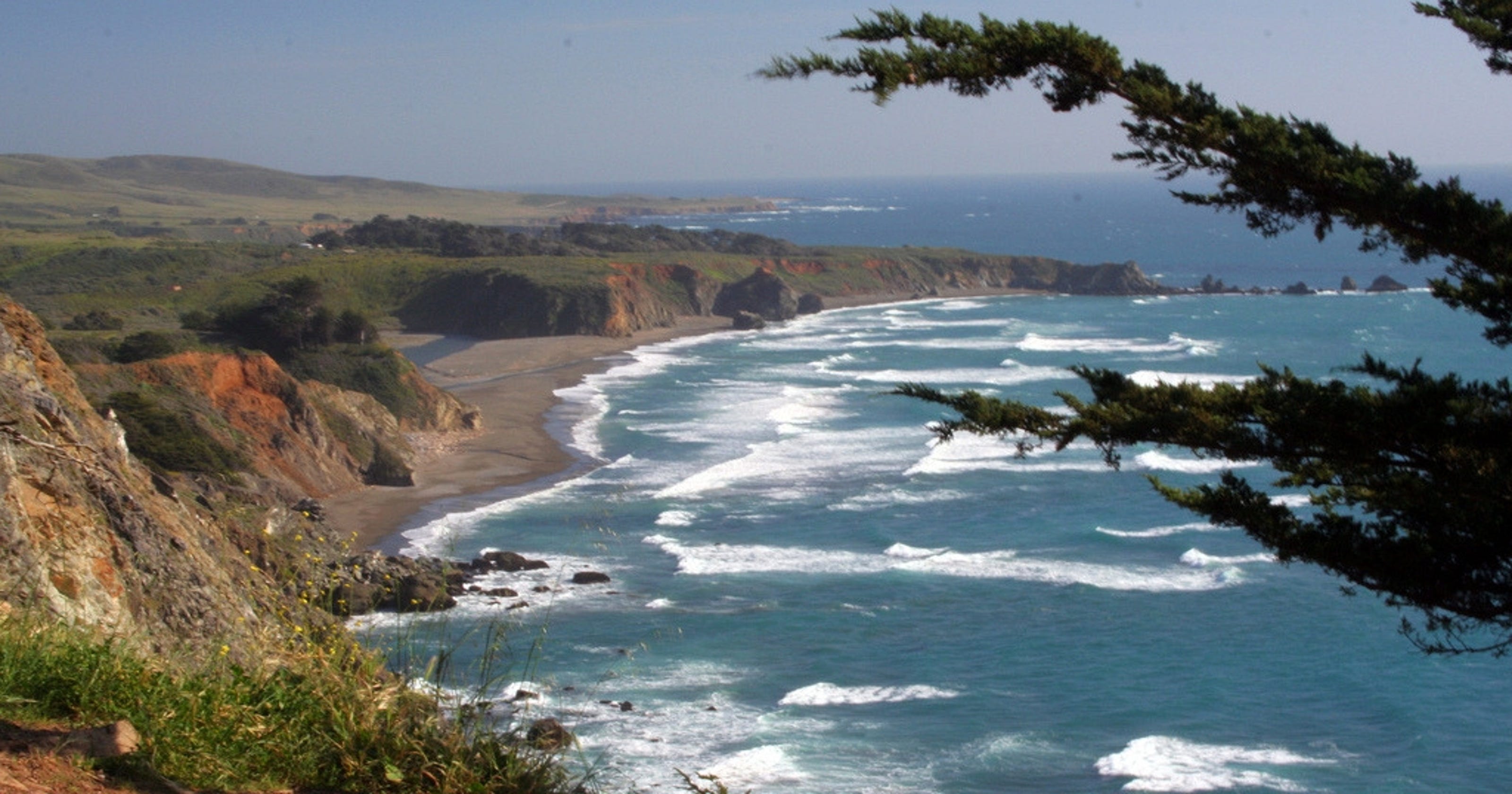 10 beautiful coastal drives across North America
