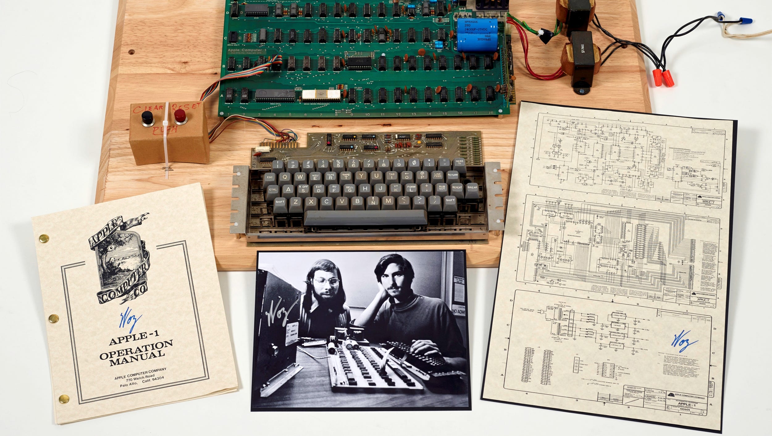 apple computer could fetch 500k at auction