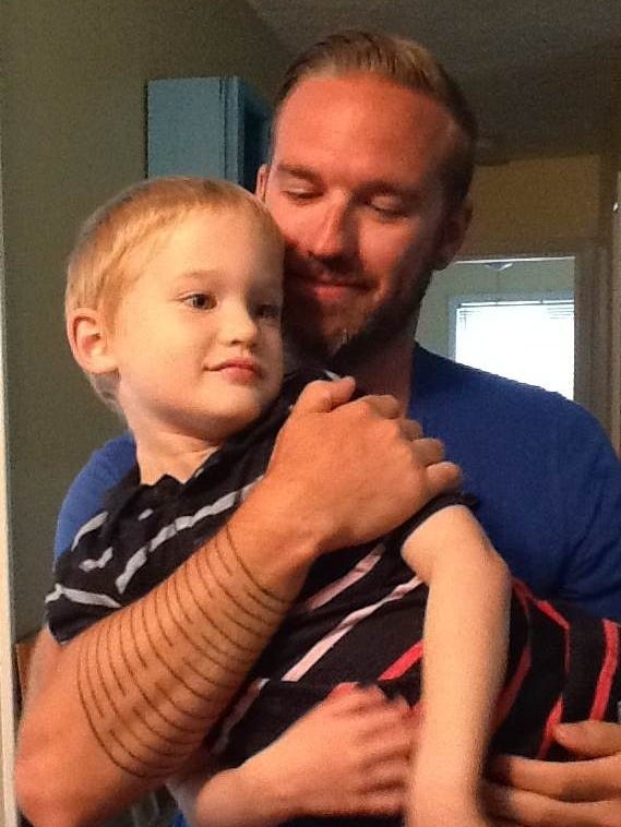 Ind Man Is Hottest Dad In America With Tattoos