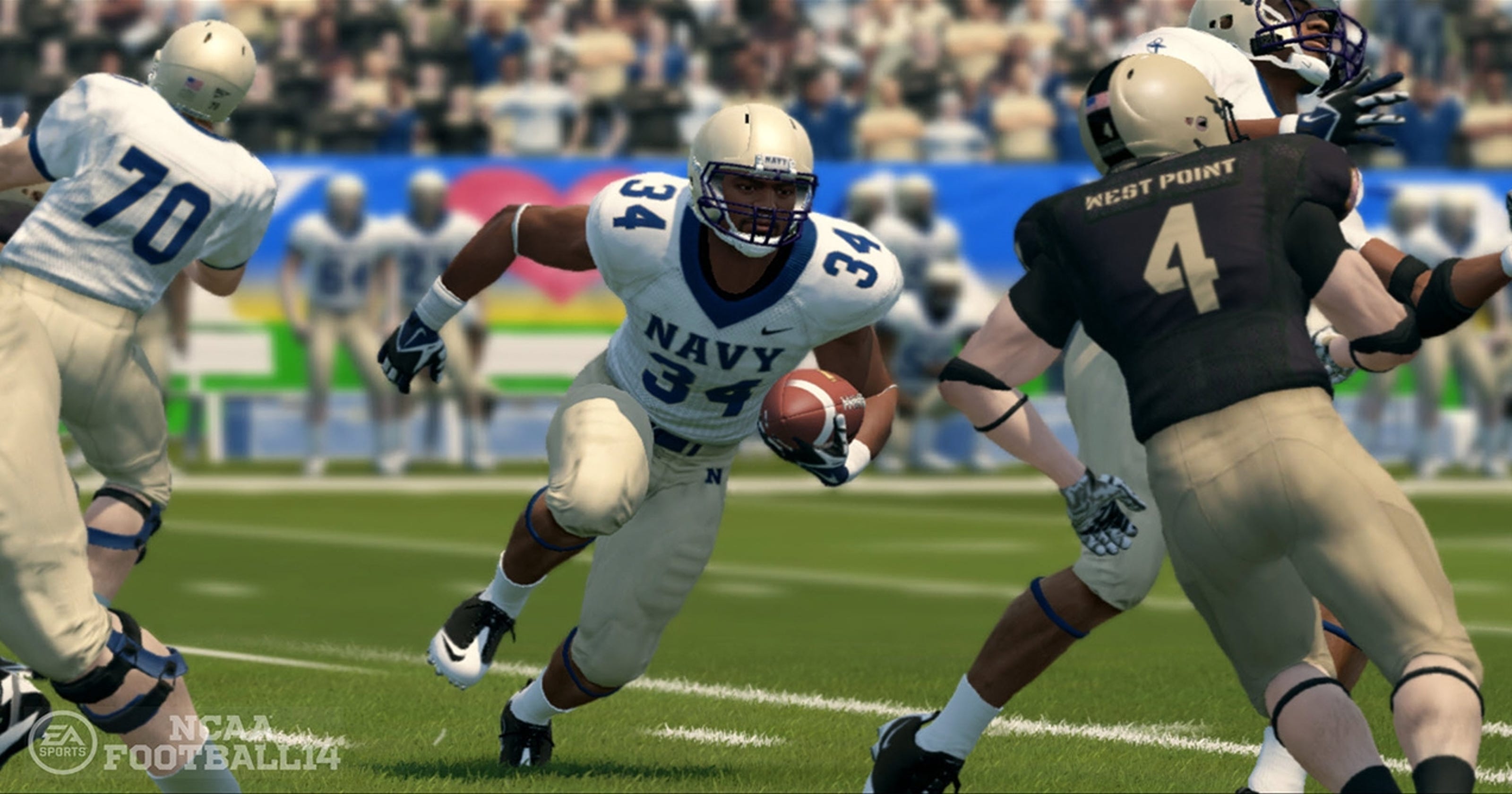 Review: 'NCAA Football 14' steps up its game