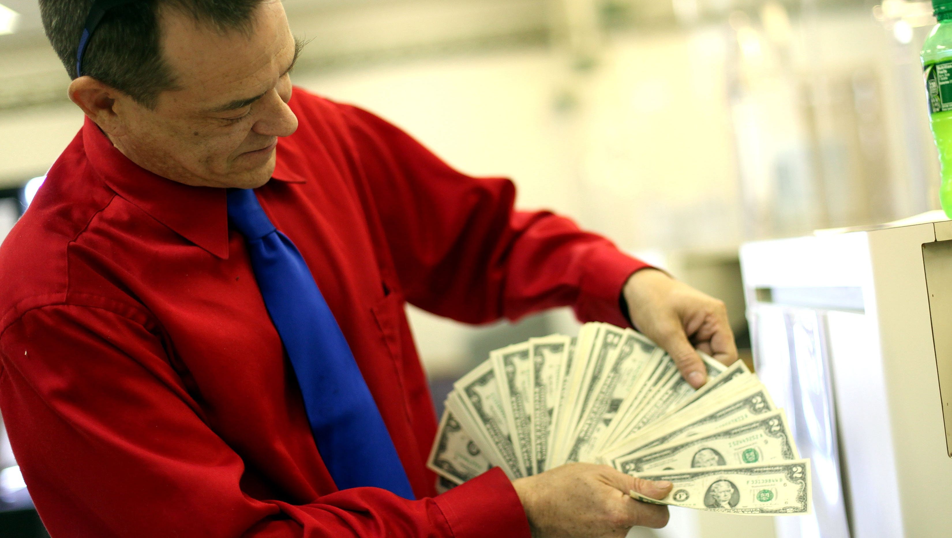Mich. pot supporters to promote clout through $2 bills