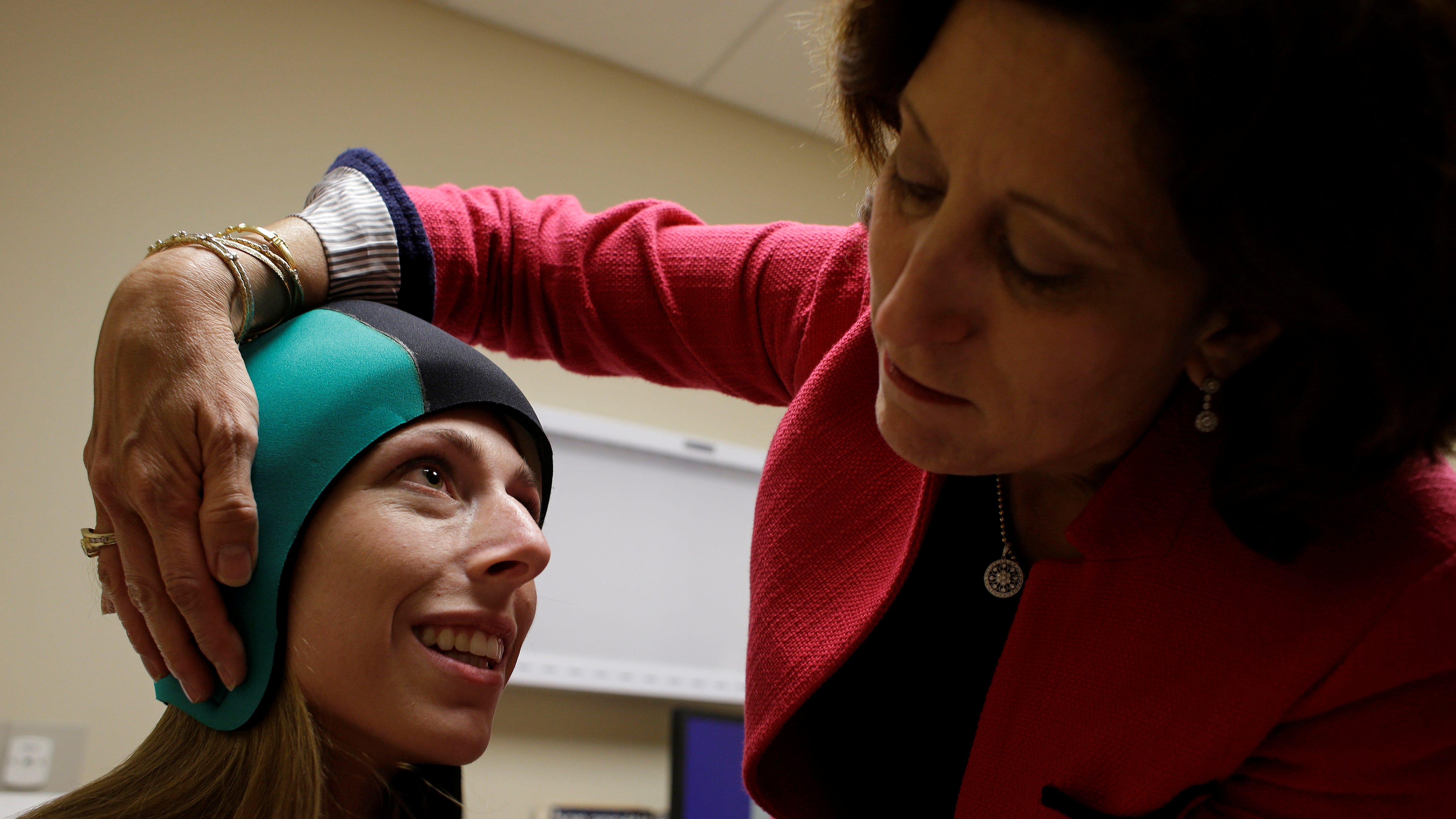cold cap to prevent hair loss