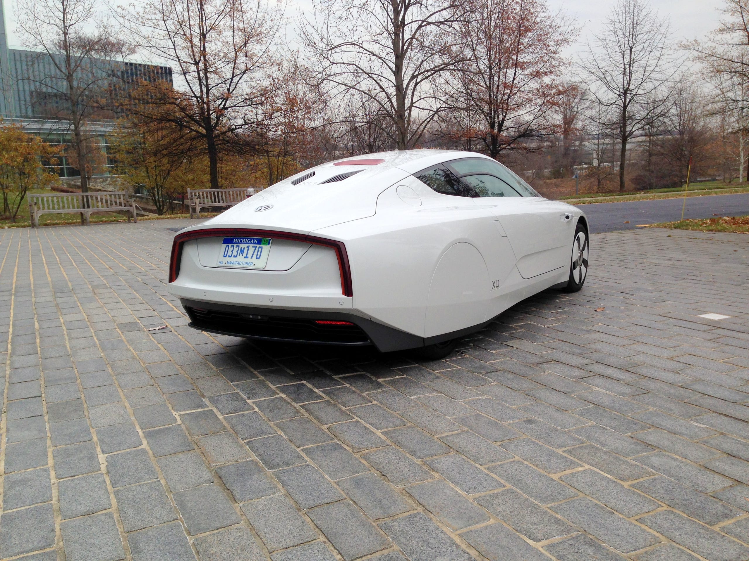 Test Drive Volkswagen Xl1
