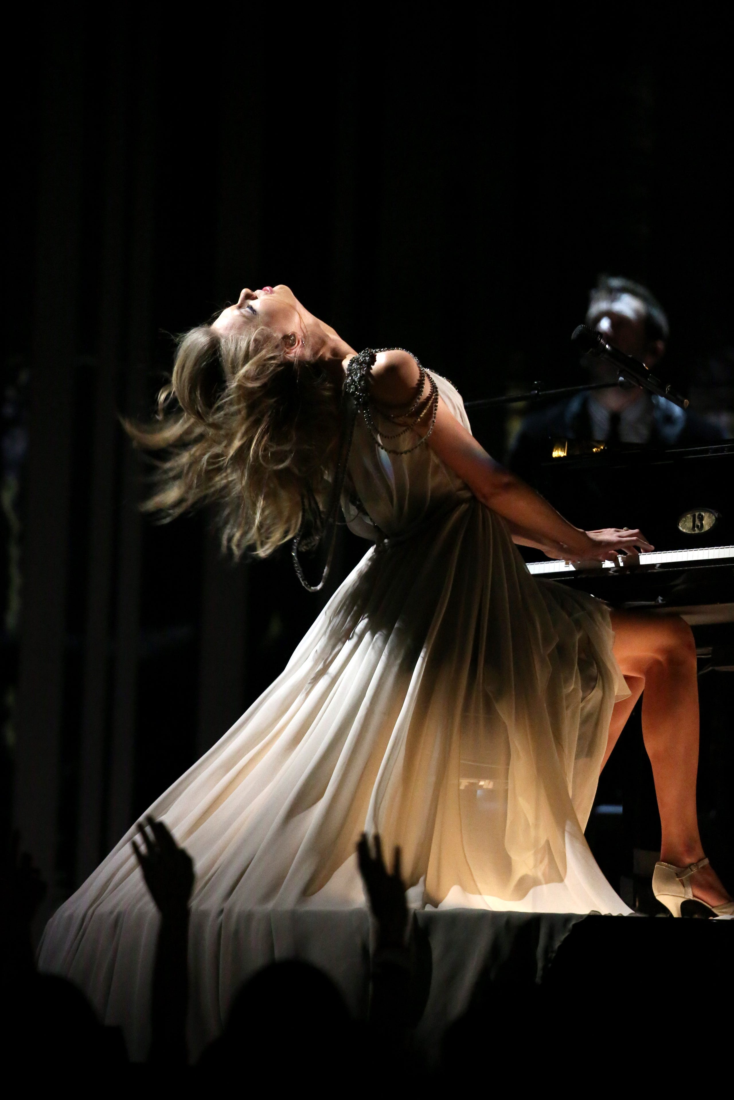 Taylor Swift S Signature Moves