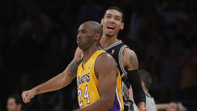 Danny Green Hits 3 Over Kobe Bryant As Spurs Top Lakers