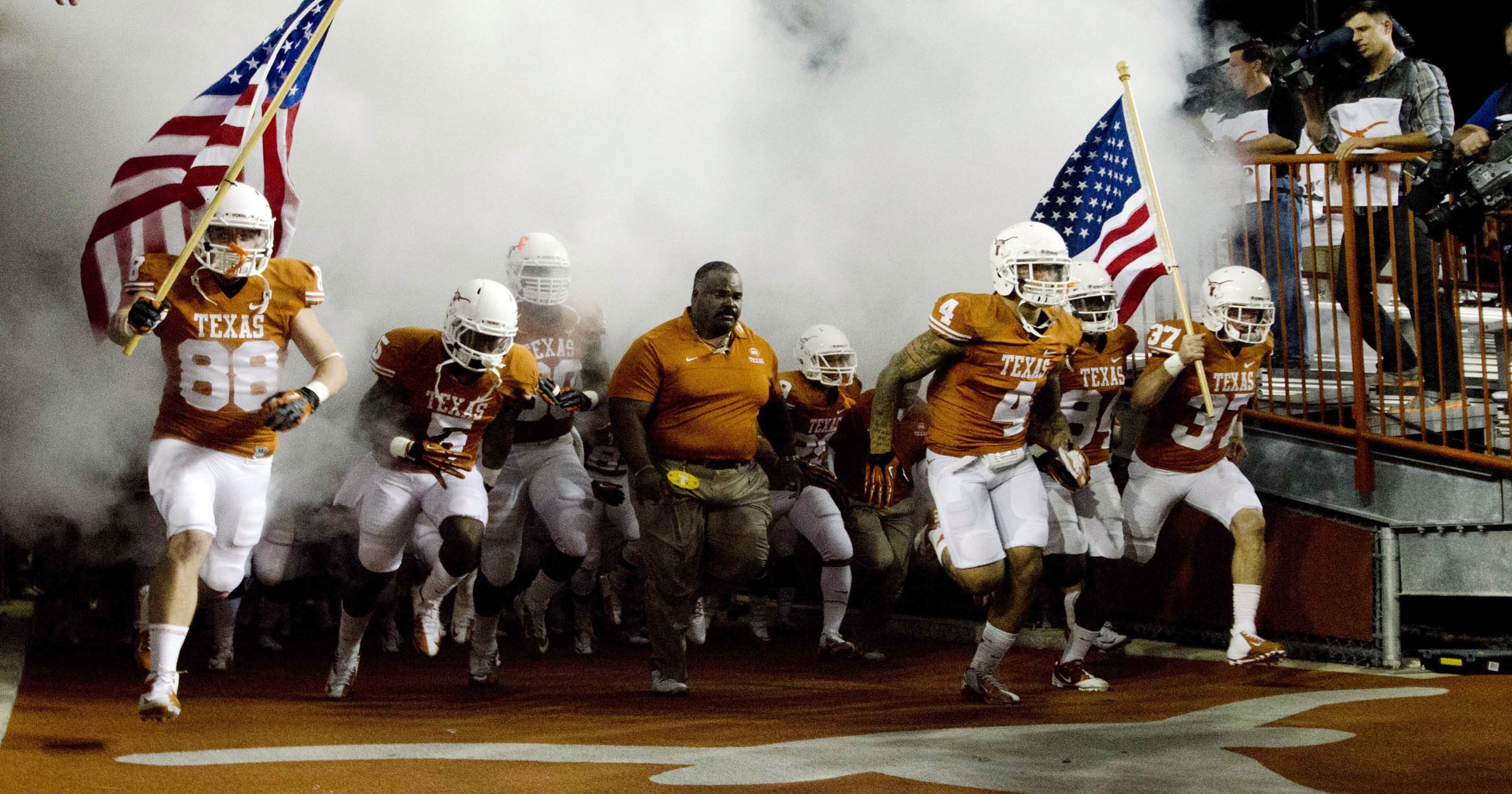 Texas, SEC top the list of the most valuable teams in NCAA football