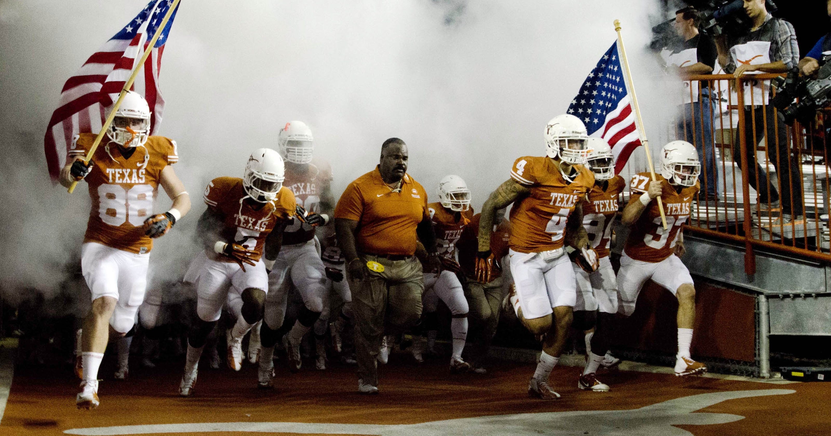 Texas, SEC top the list of the most valuable teams in NCAA football