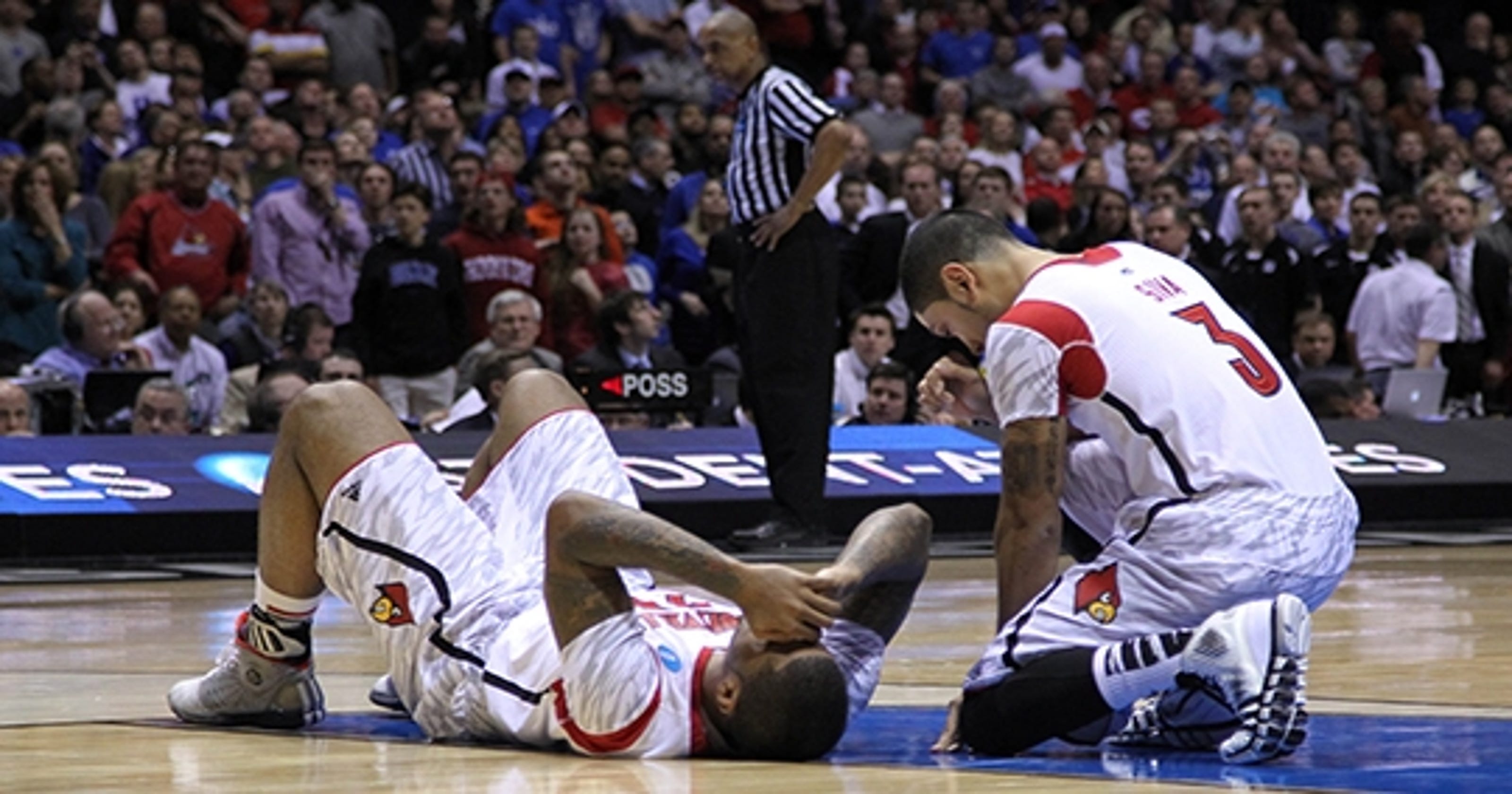 Louisville Cardinals react emotionally to Kevin Ware injury (Photos)