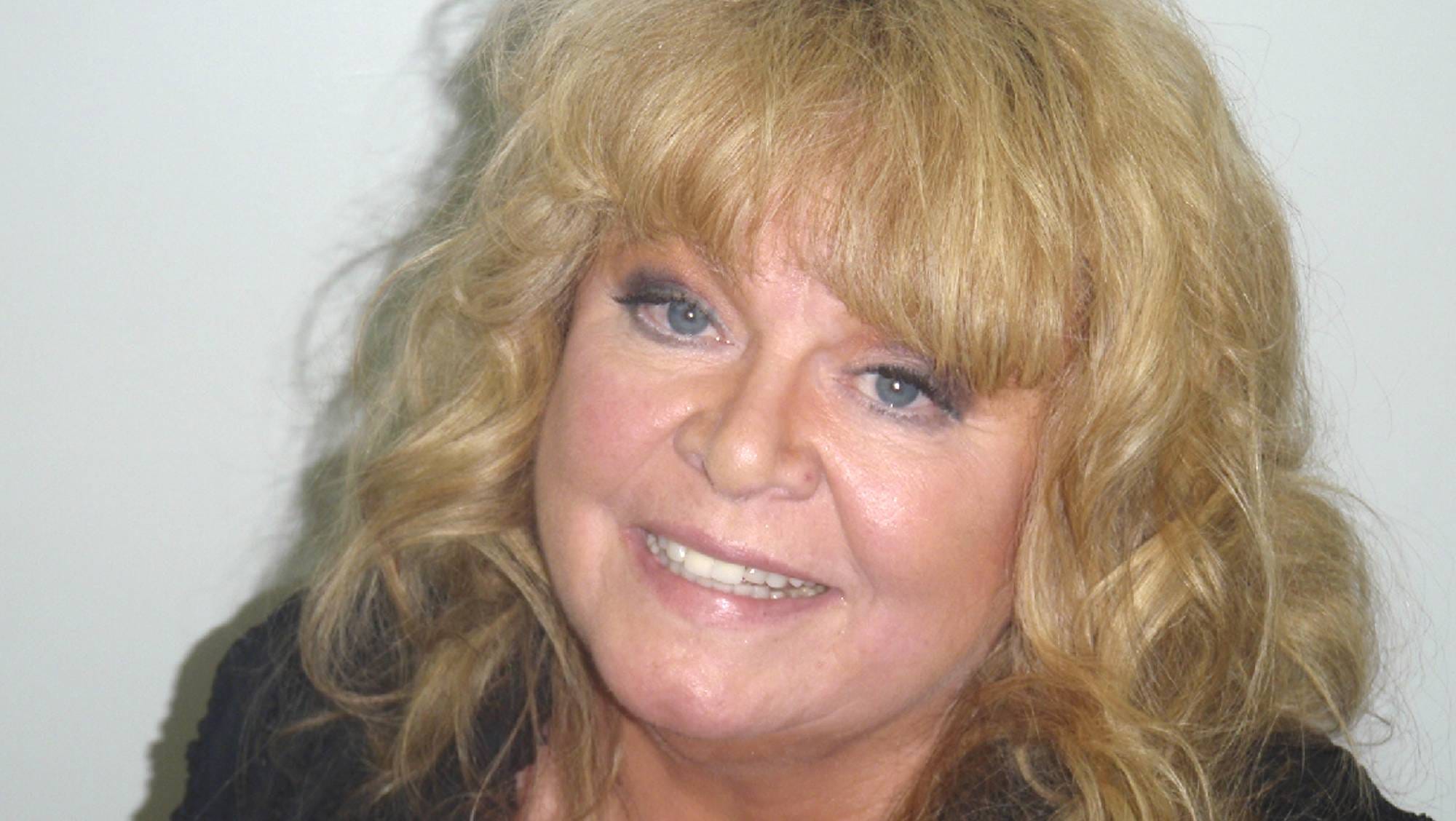 Actress Sally Struthers arrested on suspicion of DUI in Maine. 
