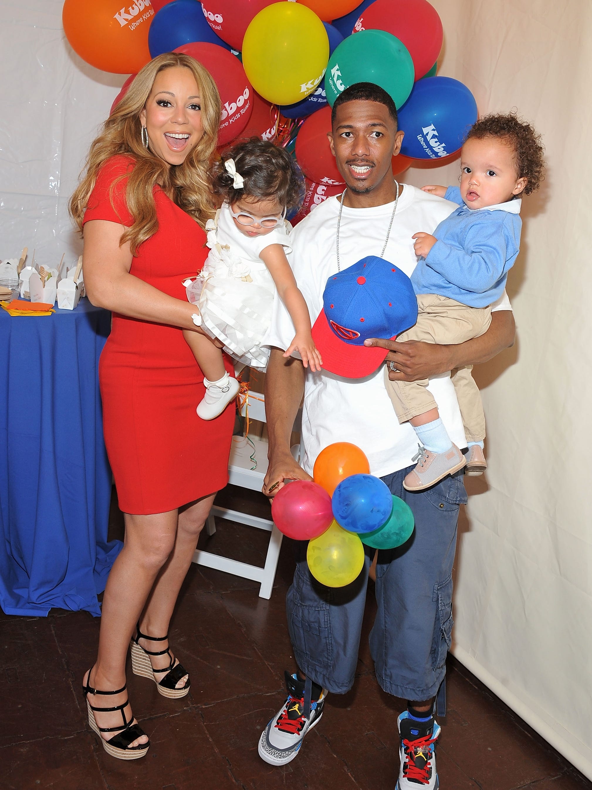 Mariah Carey Nick Cannon Kids Enjoy Family Day
